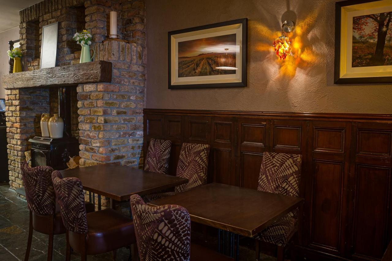 The Carraig Hotel Carrick-on-Suir Eksteriør billede