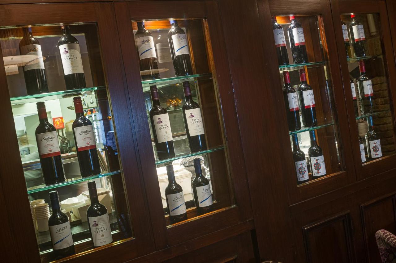 The Carraig Hotel Carrick-on-Suir Eksteriør billede