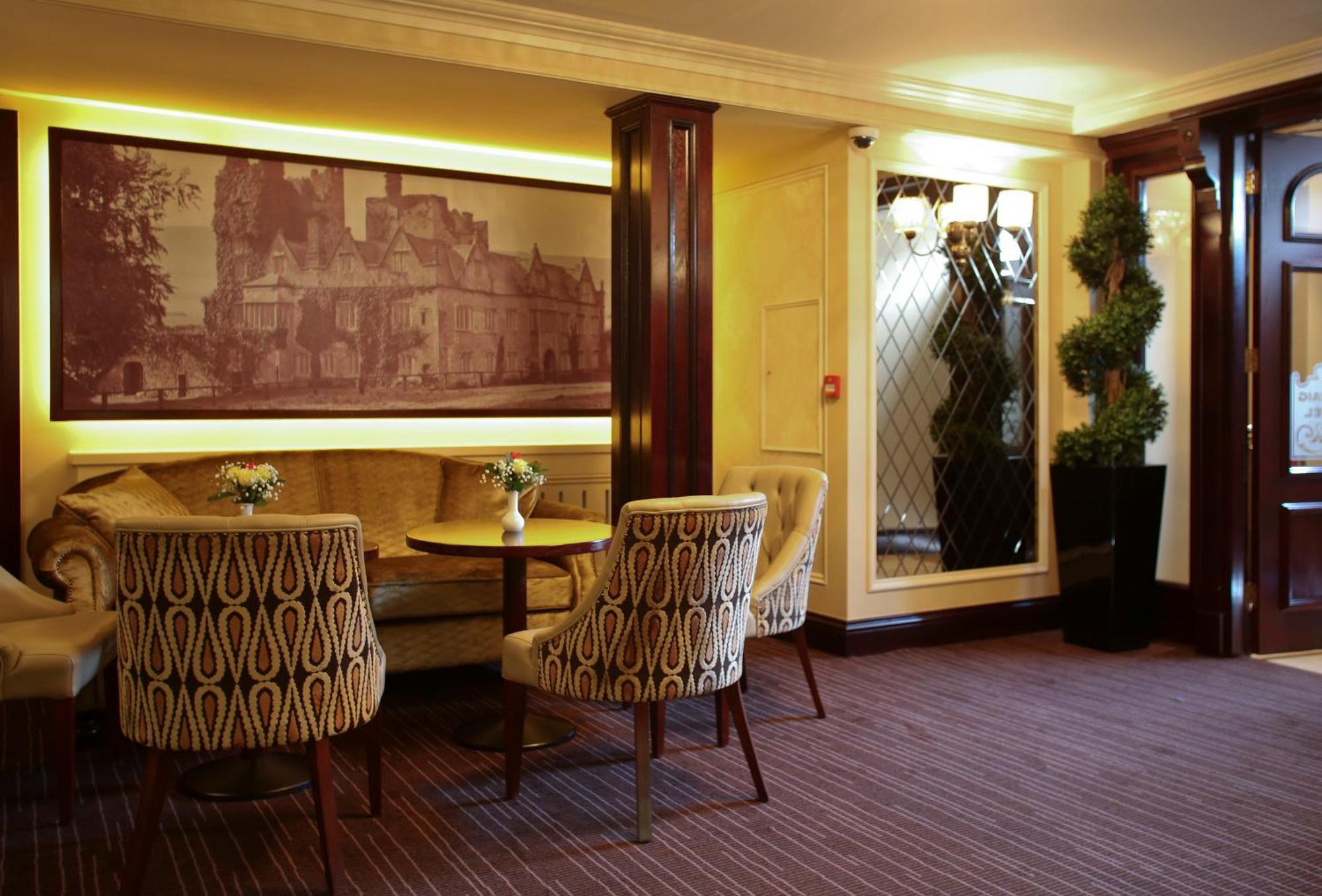 The Carraig Hotel Carrick-on-Suir Eksteriør billede